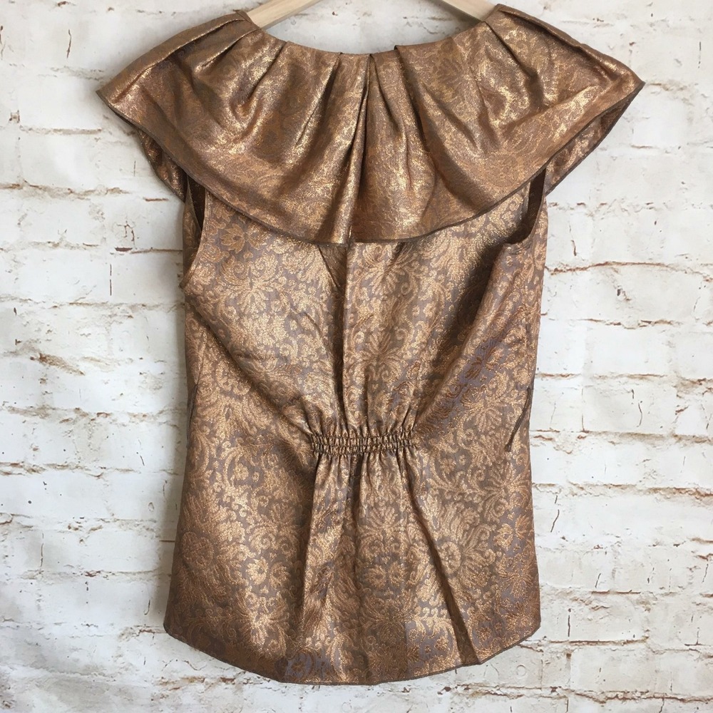BCBGMAXAZRIA Size Small Gold Short Sleeve Woven Jacquard Blouse NWT - Picture 3 of 7